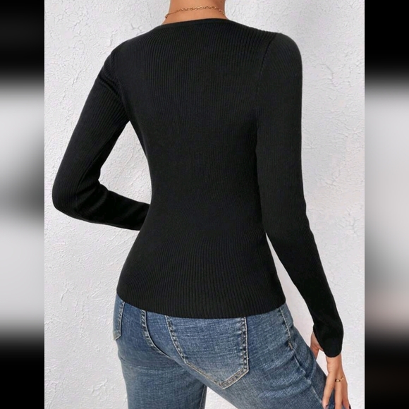🖤 SHEIN Black Notched Neck Ribbed Knit Sweater, Size Large - Picture 3 of 3